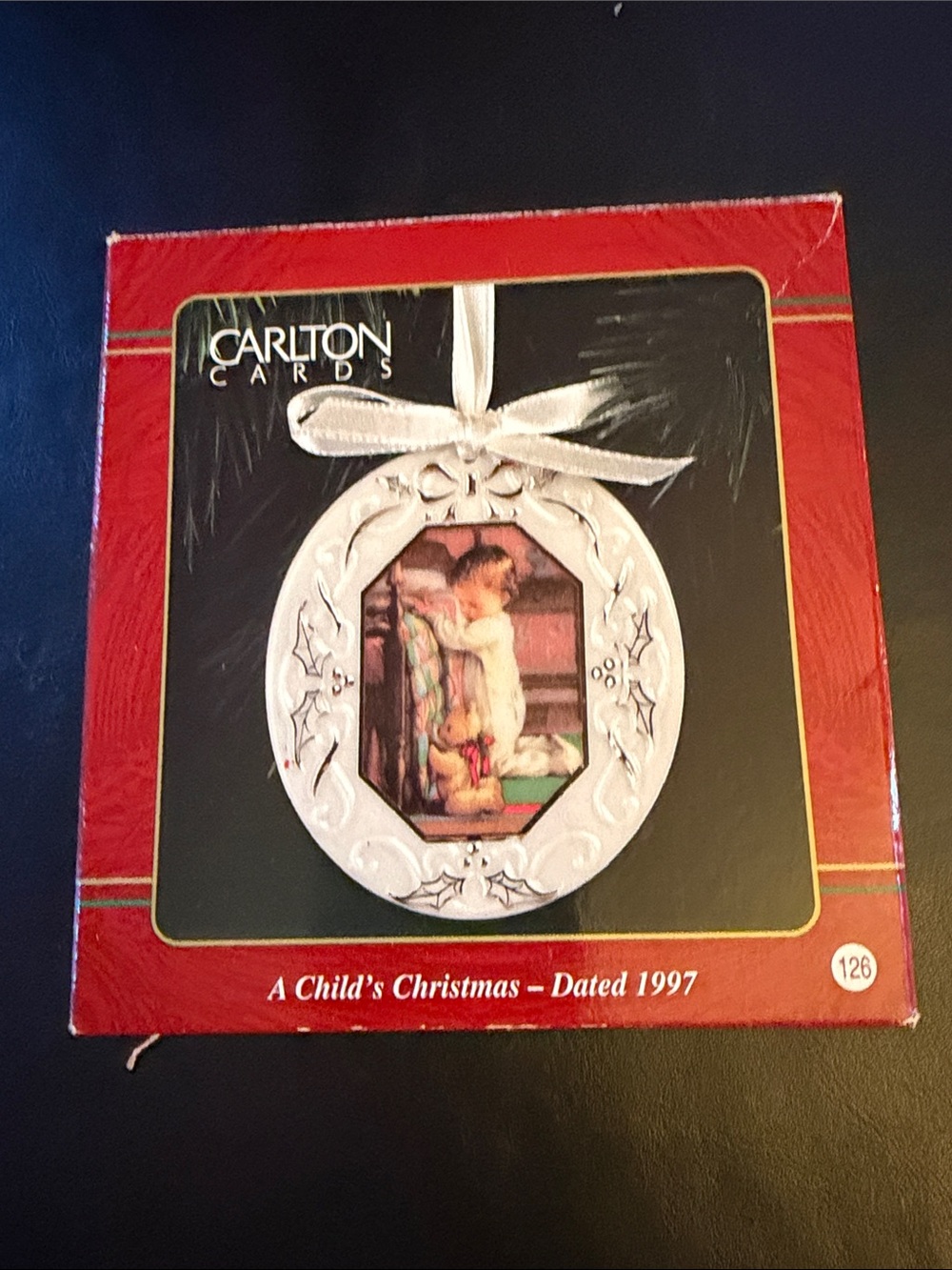 Carlton Cards Red and White Holiday Ornament Wall Art